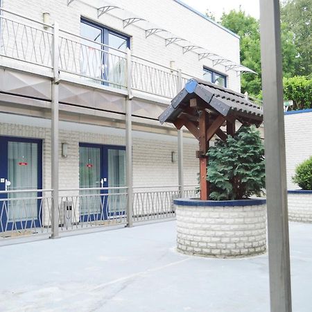 Hotel B8 Voerde Luaran gambar